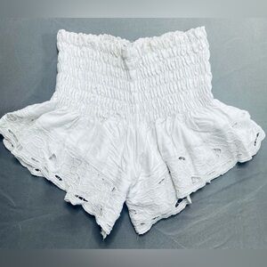 One size fits all stretchy beach shorts